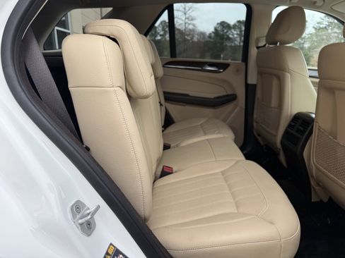 Used 2016 Mercedes-Benz GLE 350 image 39