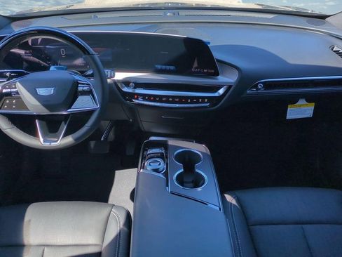 New 2026 Cadillac Lyriq Sport AWD/4WD image 14