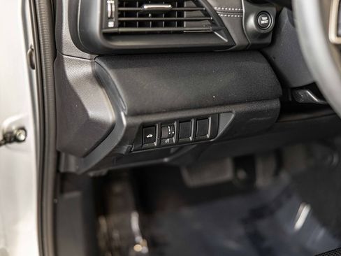 Used 2024 Subaru Legacy image 20