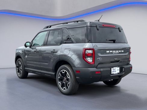 New 2025 Ford Bronco Sport Outer Banks w/ Outer Banks Tech Package+ AWD/4WD image 9