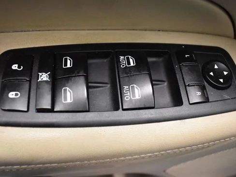 Used 2014 Jeep Grand Cherokee Limited AWD/4WD image 22