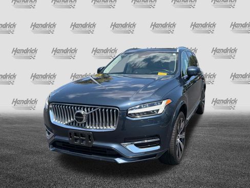 Used 2025 Volvo XC90 T8 Ultra w/ Lounge Package AWD/4WD image 6