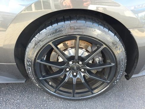 Used 2016 Ford Mustang Shelby GT350 w/ Technology Package image 8