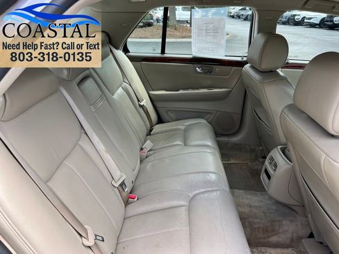Used 2006 Cadillac DTS FWD image 18