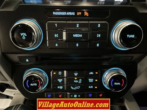 Used 2017 Ford F150 Lariat w/ Equipment Group 502A Luxury image 26