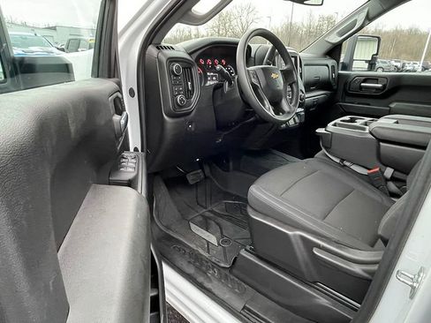 Used 2025 Chevrolet Silverado 2500 W/T w/ WT/CX Safety Package AWD/4WD image 13