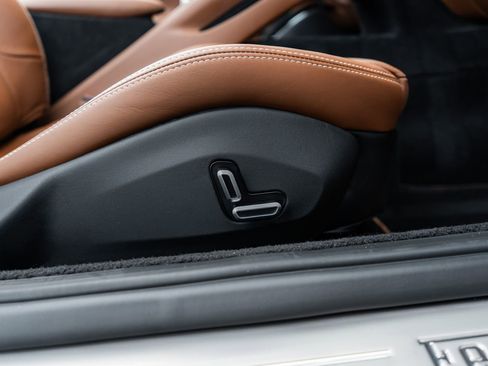 Used 2024 Ferrari Roma Spider image 36