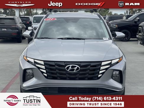 Used 2023 Hyundai Tucson SEL w/ Convenience Package FWD image 2