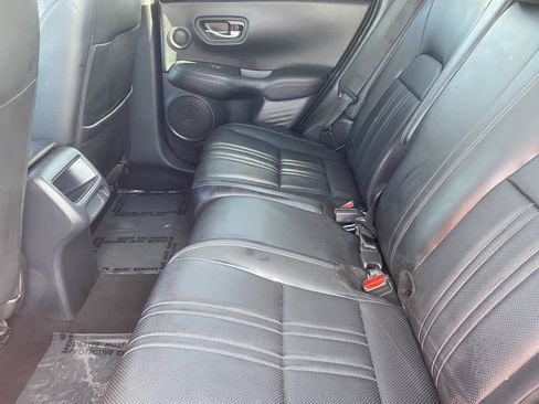 Used 2024 Honda HR-V EX-L image 13