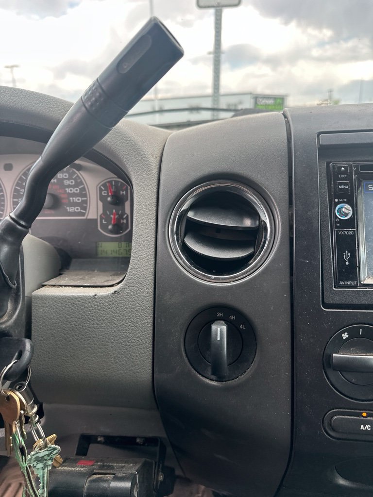 Used 2007 Ford F150 XLT AWD/4WD image 17