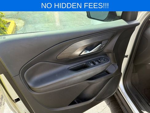 Used 2022 GMC Terrain SLE w/ LPO, Floor Liner Package FWD image 13