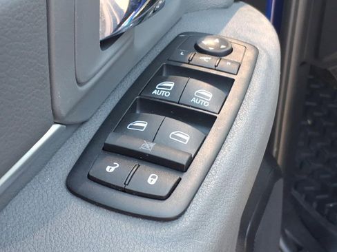 Used 2016 RAM 1500 Big Horn image 12