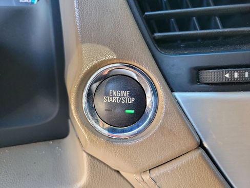 Used 2019 GMC Yukon SLT w/ Open Road Package image 24