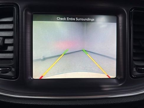 Used 2016 Dodge Challenger R/T image 4