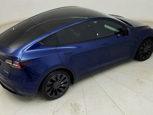 Used 2023 Tesla Model Y Performance AWD/4WD image 27