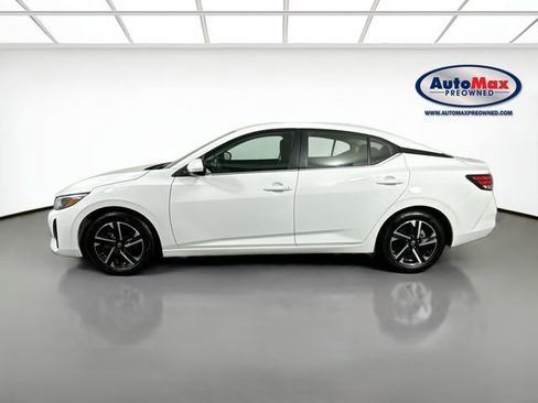 Used 2024 Nissan Sentra SV image 8