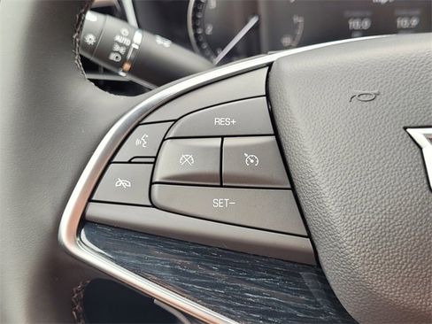 New 2025 Cadillac XT5 Premium Luxury image 18