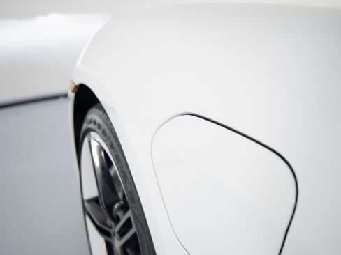 Certified 2022 Porsche Taycan image 41