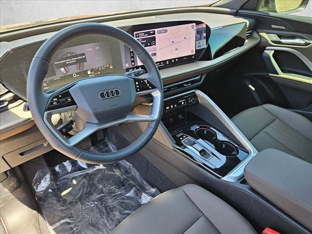 New 2026 Audi Q5 Premium Plus AWD/4WD image 3