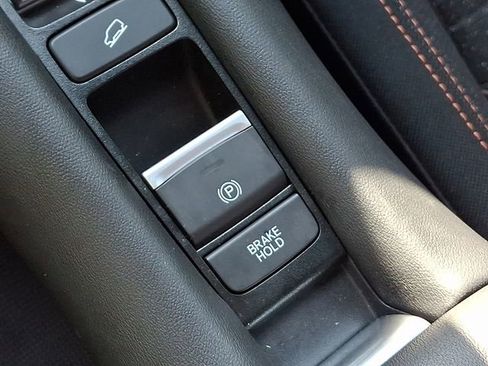 Certified 2024 Honda HR-V Sport image 24