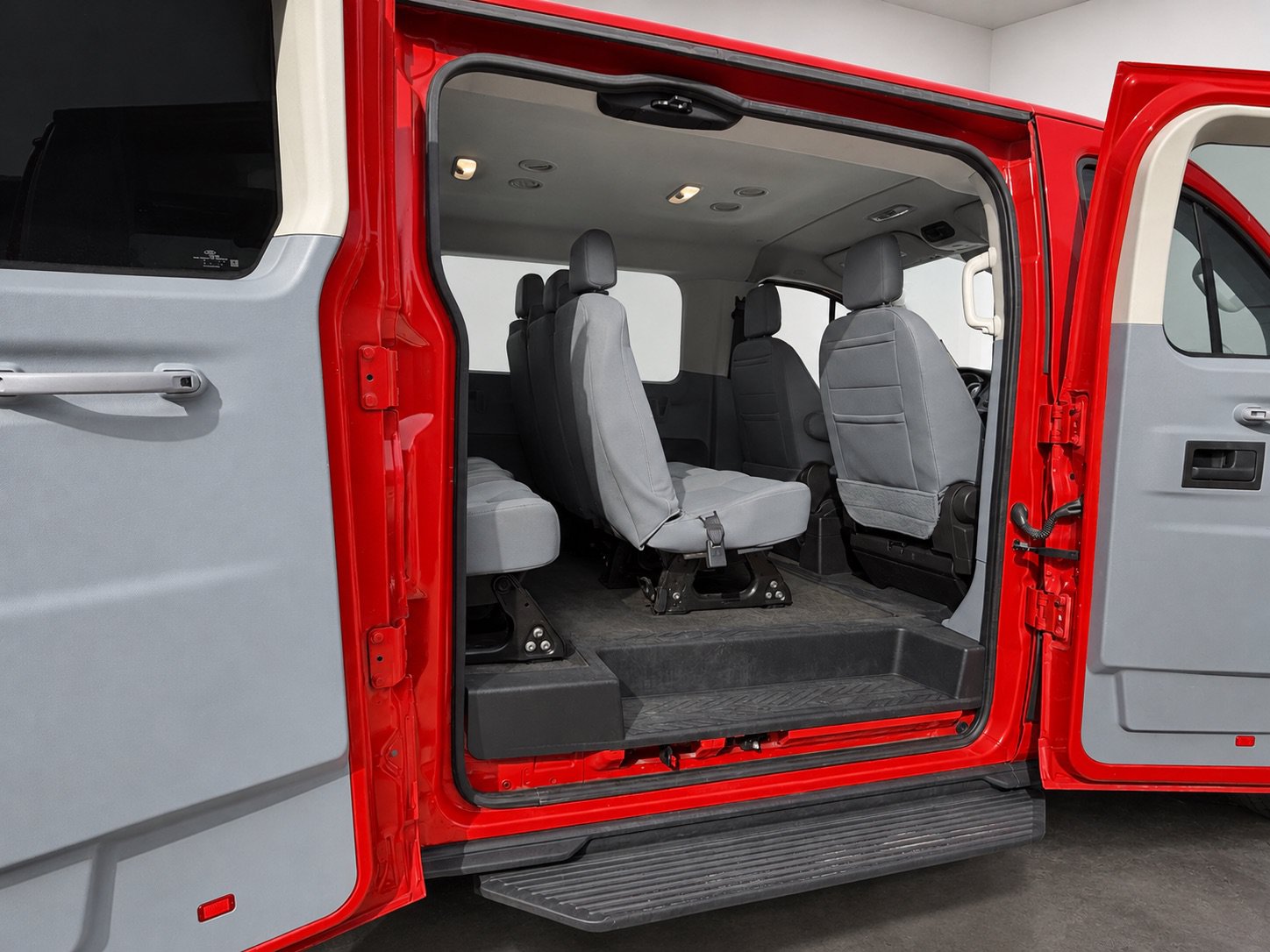 Used 2018 Ford Transit 350 XL RWD image 35