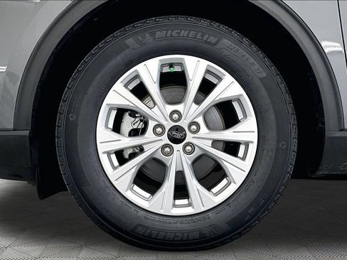 Certified 2024 Ford Escape Active w/ Tech Pack #2 FWD image 9