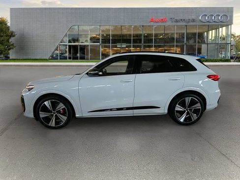 New 2026 Audi SQ5 Premium Plus AWD/4WD image 6