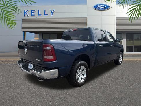 Used 2024 RAM 1500 Laramie AWD/4WD image 5