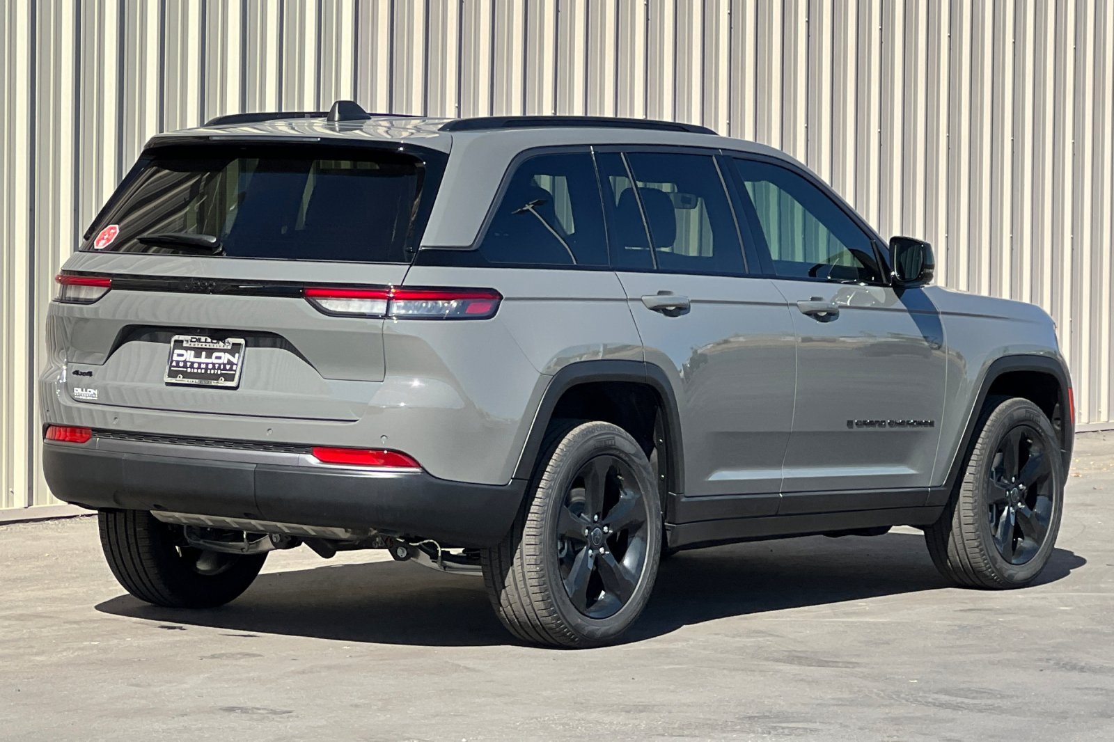 New 2027 Jeep Grand Cherokee Limited AWD/4WD image 7