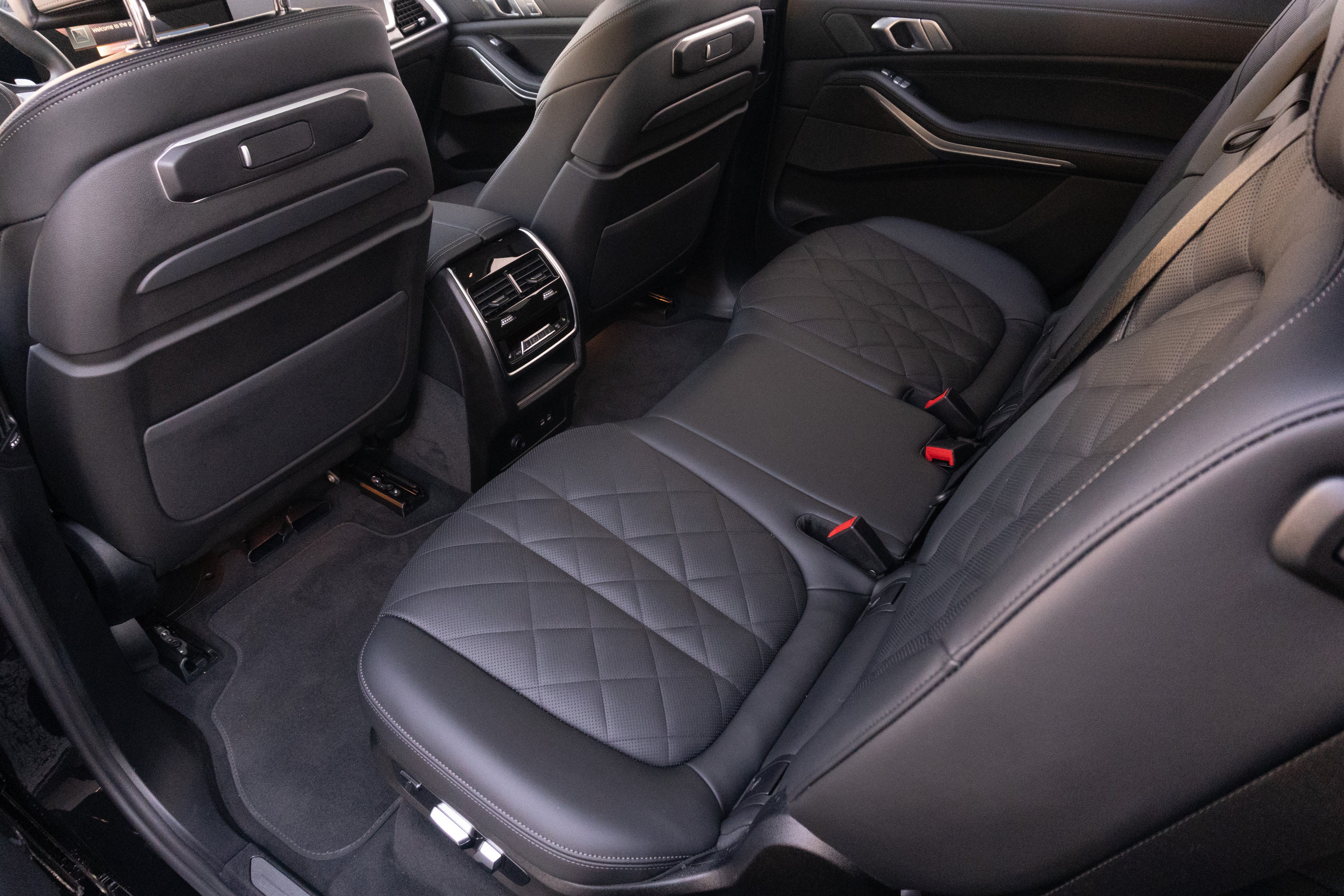 Certified 2026 BMW X7 xDrive40i AWD/4WD image 29