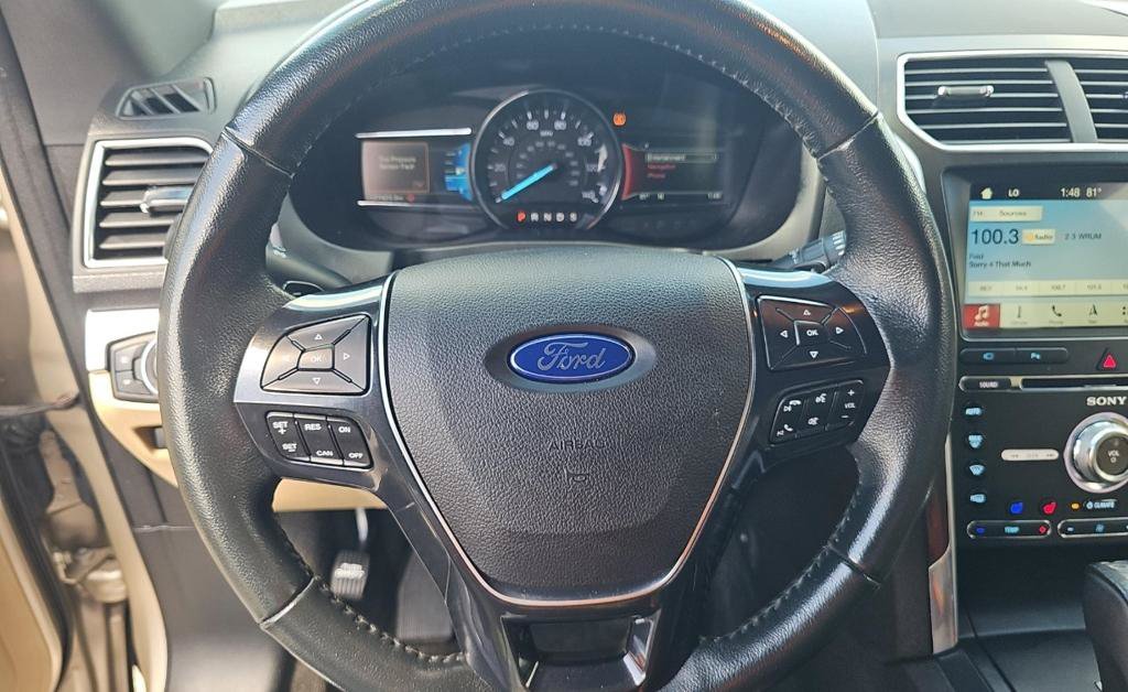 Used 2017 Ford Explorer Limited FWD image 12