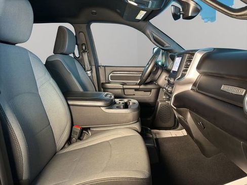 Used 2024 RAM 2500 Big Horn w/ Bed Utility Group image 18