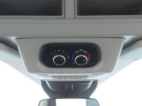 Used 2020 Ford Transit 350 XLT image 25