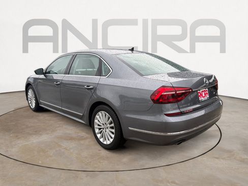 Used 2017 Volkswagen Passat 1.8T SE FWD image 8