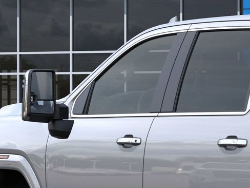 New 2026 GMC Sierra 2500 Denali w/ Denali Reserve Package image 12