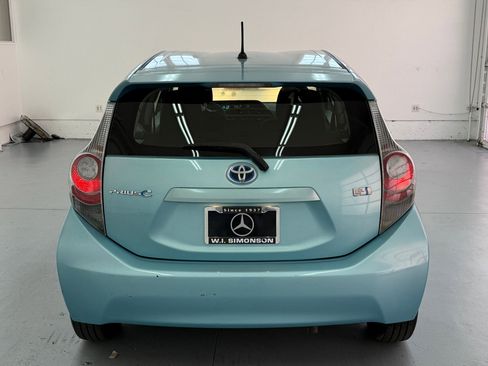 Used 2013 Toyota Prius C Two FWD image 9