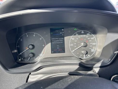 Used 2025 Toyota Corolla SE image 10