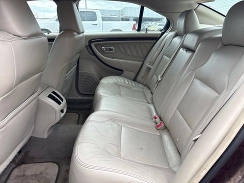 Used 2011 Ford Taurus Limited FWD image 6
