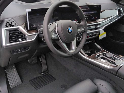 Used 2026 BMW X5 xDrive40i w/ Premium Package AWD/4WD image 10