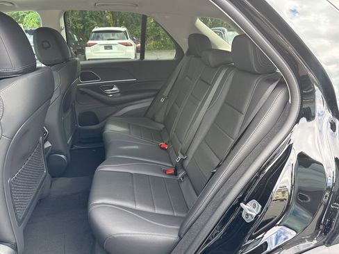 New 2026 Mercedes-Benz GLE 350 4MATIC image 17
