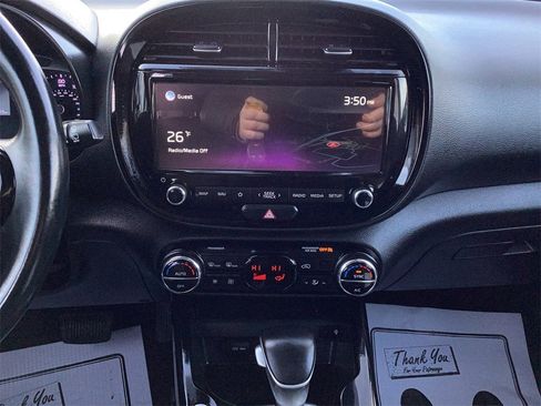 Used 2022 Kia Soul X-Line image 16