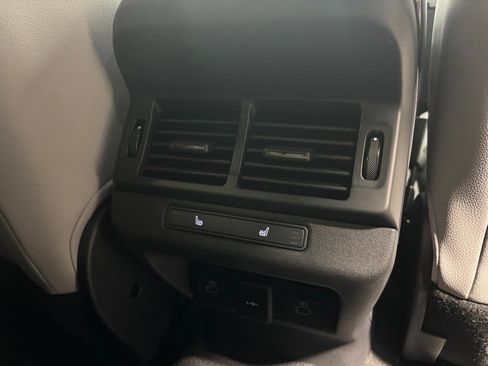 New 2026 Land Rover Range Rover Evoque S image 37