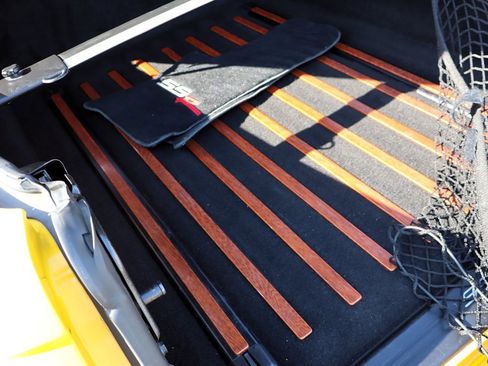 Used 2003 Chevrolet SSR w/ Preferred Equipment Group image 58