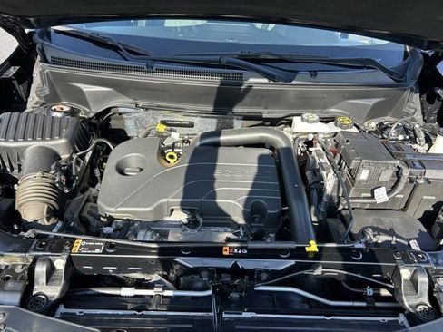 Certified 2024 Chevrolet Equinox LT image 11