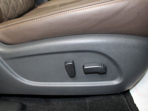 Used 2024 Nissan Murano Platinum w/ Cargo Package image 34