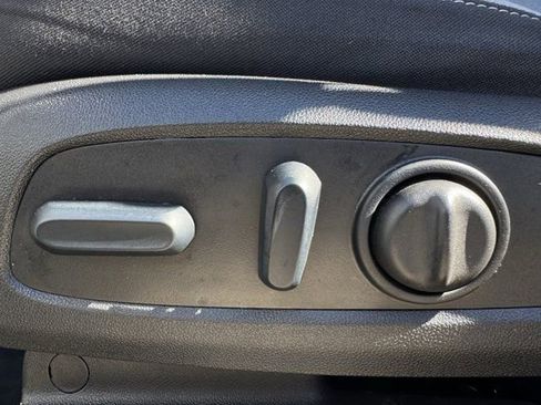 Certified 2024 Chevrolet Equinox LS w/ LS Convenience Package image 28