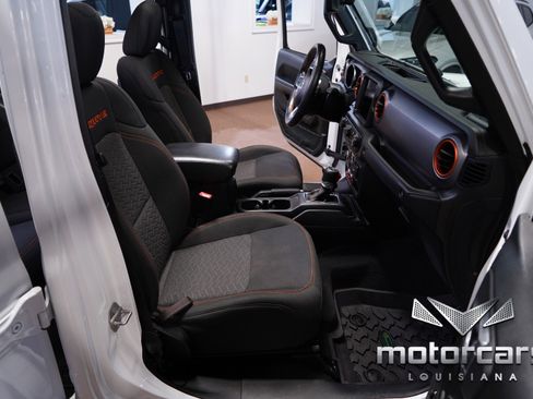 Used 2020 Jeep Gladiator Mojave image 31