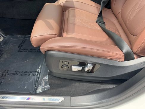 Used 2024 BMW X5 xDrive50e w/ M Sport Package image 16