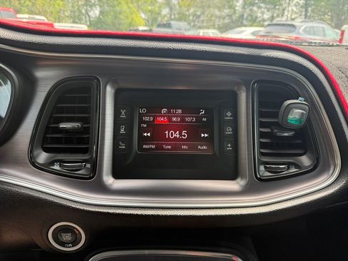 Used 2017 Dodge Challenger SXT RWD image 24