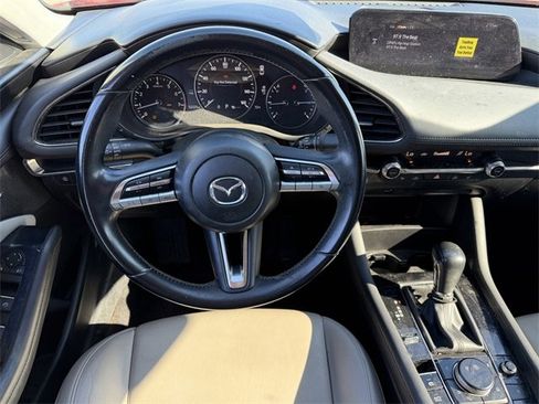 Used 2019 MAZDA MAZDA3 Sedan image 11